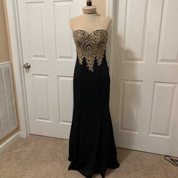 BabyOnline Black Dress - Picture 1 of 6